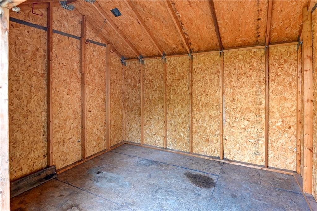 Lee's Summit, Missouri 64081, United States, 4 Bedrooms Bedrooms, ,3 BathroomsBathrooms,Residential,Pending,209951