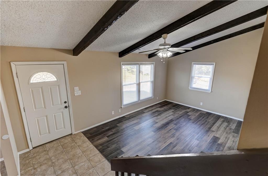 Lee's Summit, Missouri 64081, United States, 4 Bedrooms Bedrooms, ,3 BathroomsBathrooms,Residential,Pending,209951