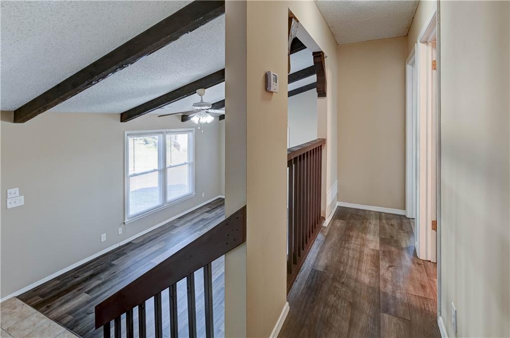 Lee's Summit, Missouri 64081, United States, 4 Bedrooms Bedrooms, ,3 BathroomsBathrooms,Residential,Pending,209951