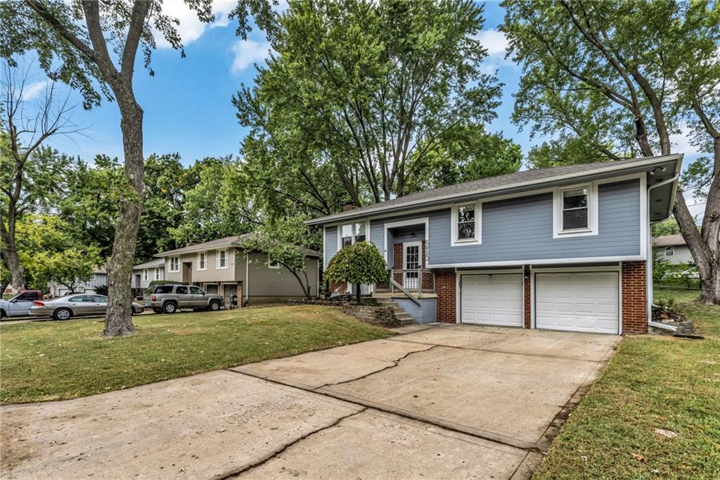 6920 NW 76th Place