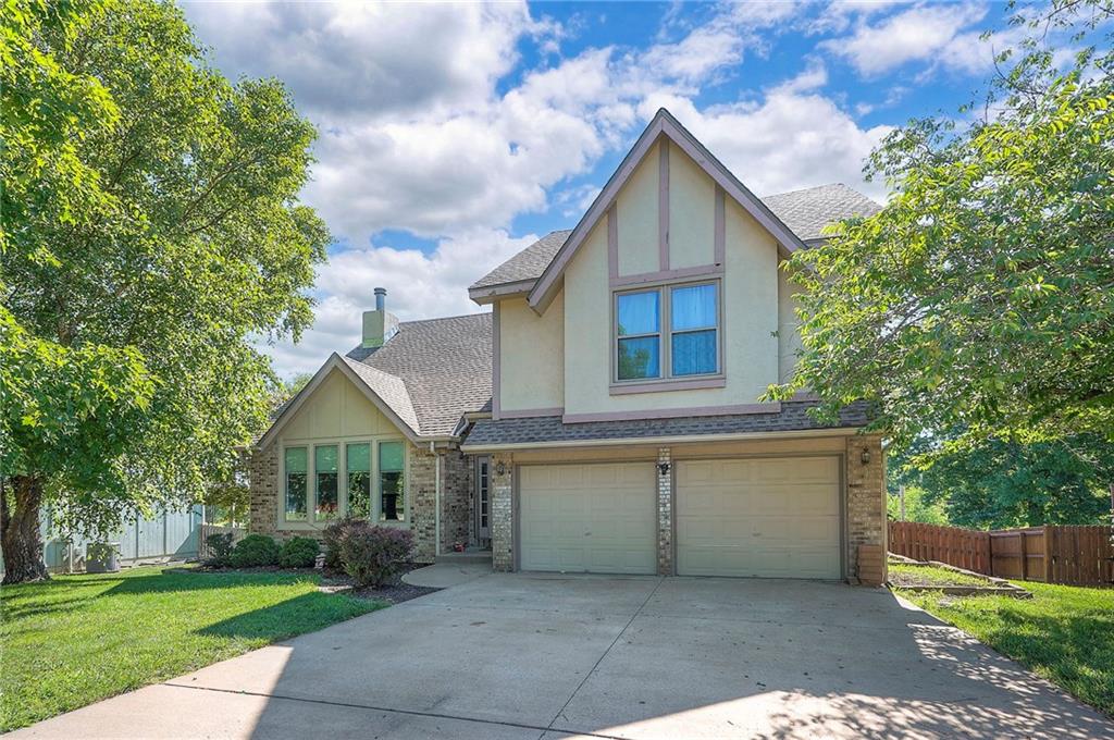 3945 N 123 Terrace