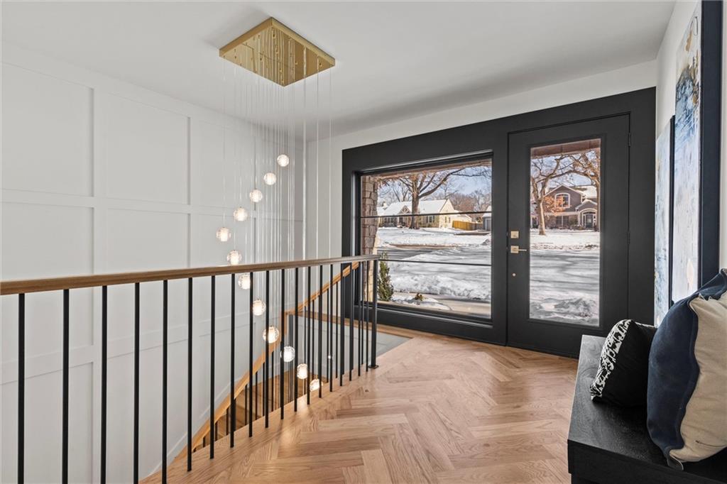 9628 Meadow Lane