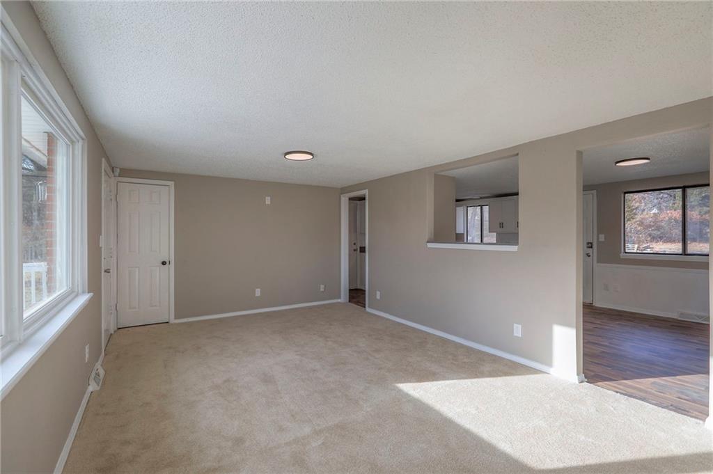 230 NE Evansdale Road