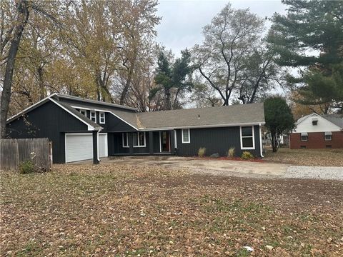 13606 Cypress Avenue Grandview MO 64030