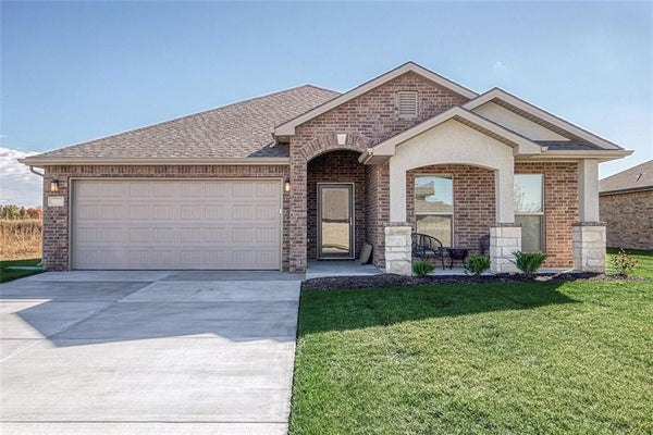 12912 SEWELL AVE, KANSAS CITY, KS 66109 - Image 9e69e6cd500e4f2ebc6408a62d3ee88c/3567013263