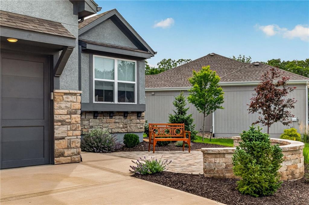 7211 Westgate Street