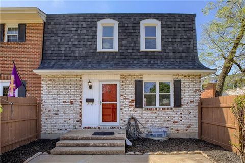 8611 Greenbrier Drive, Overland Park, KS 66212 - MLS#: 2539068
