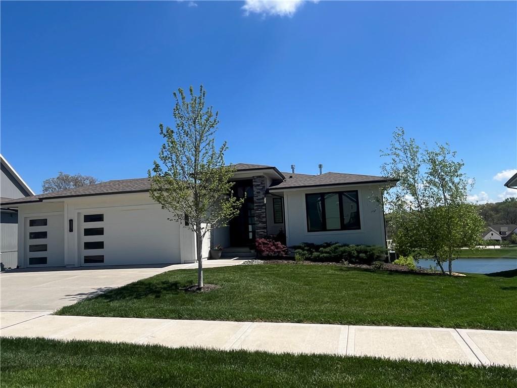 7119 Gillette Street