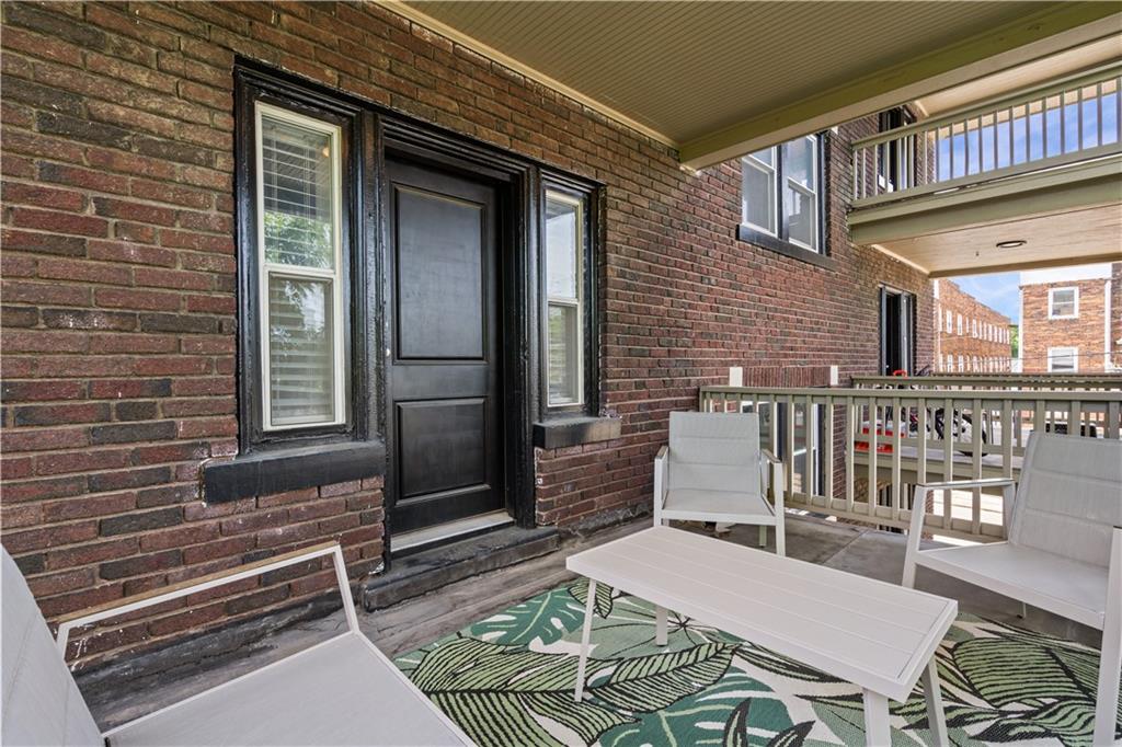 3841-5 Wyandotte Street