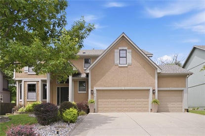 11813 W 138th St – Investment Home