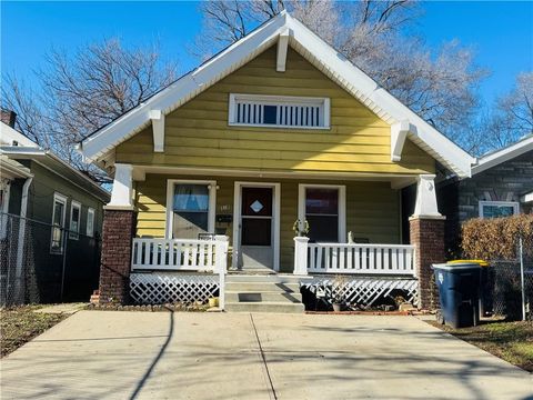 318 Barat Avenue Kansas City MO 64123