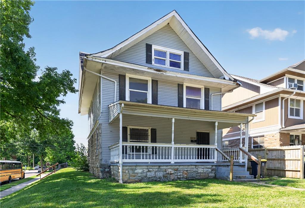 2019 E 35th Street