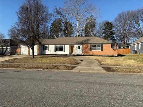10128 Broadmoor Street Overland Park KS 66212