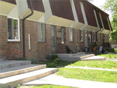 9921 W 52nd Street Merriam KS 66203