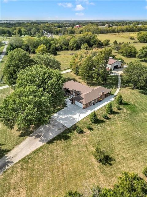 31150 W 102nd Street De Soto KS 66018