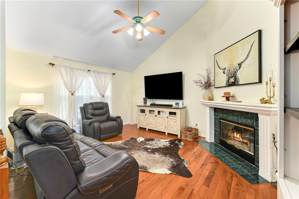 2925 Spring Garden Street