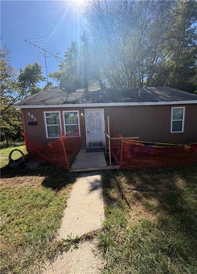 203 S 7TH ST, LEXINGTON, MO 64067 - Image 9ff08c835df5143500af37d78ae45a92/397959823