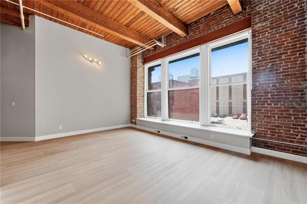 308 W 8th Street 204