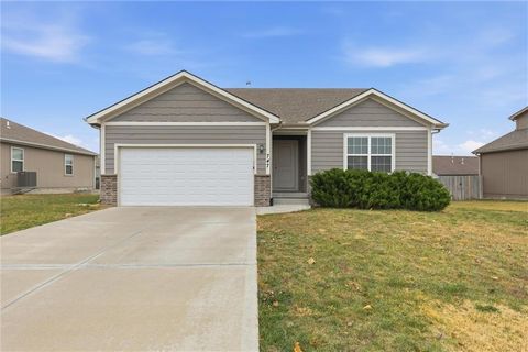 747 S Cherry Street Gardner KS 66030