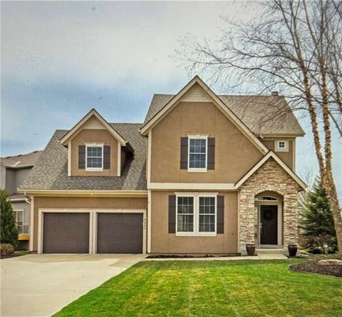 6047 Theden Street Shawnee KS 66218