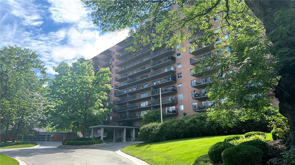 4550 Warwick Boulevard 606