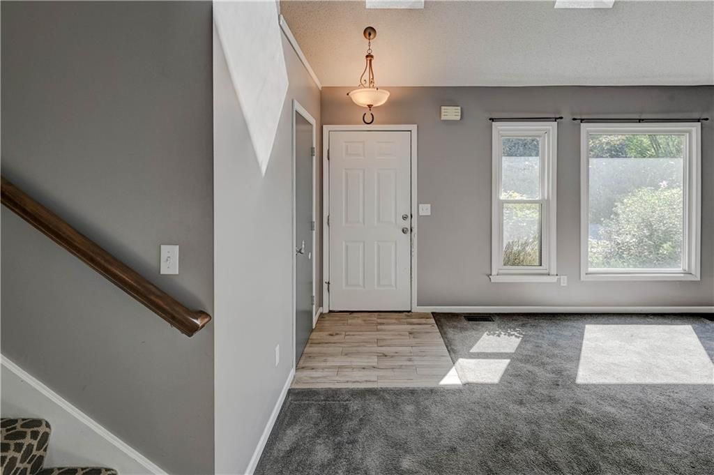 Photo of 820 Black Oak Drive, Liberty, MO 64068 (MLS # 2579580)