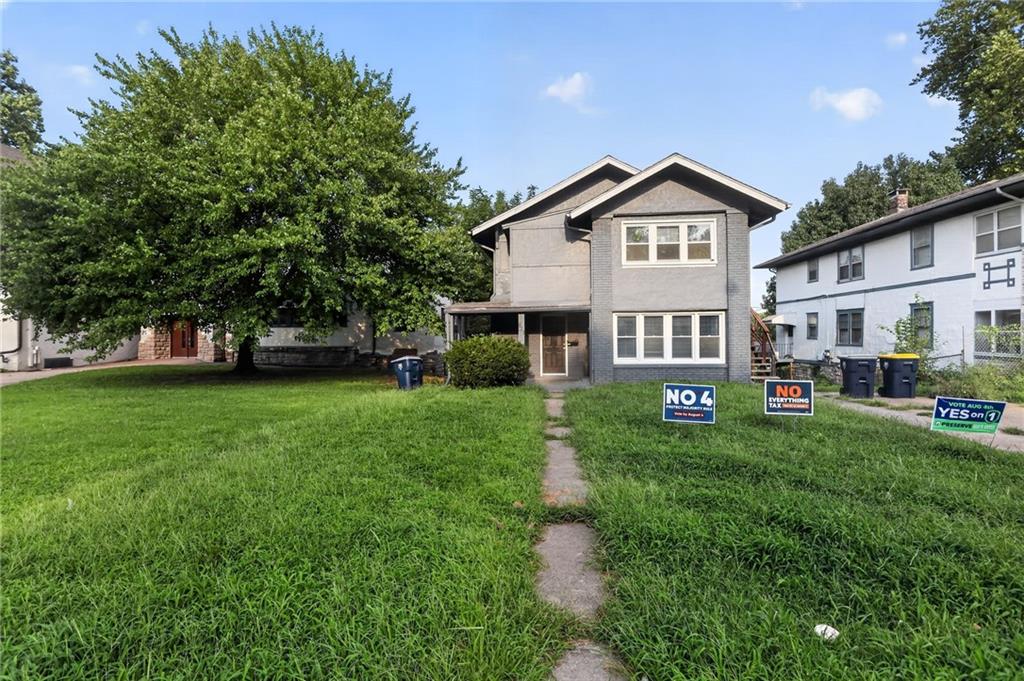 311 Van Brunt Boulevard