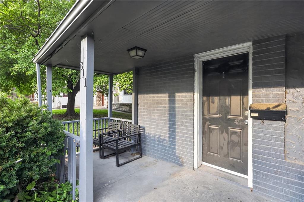 311 Van Brunt Boulevard