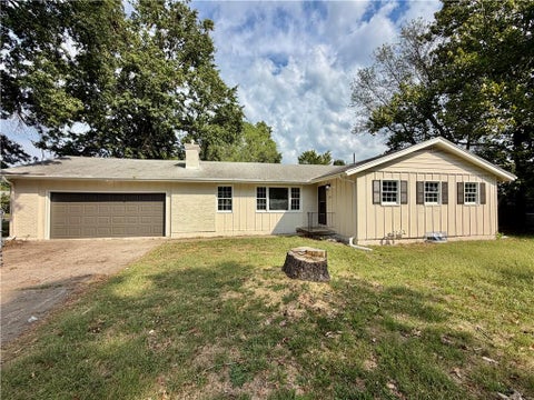 407 E Elm Street, Drexel, MO 64742 - MLS#: 2644257