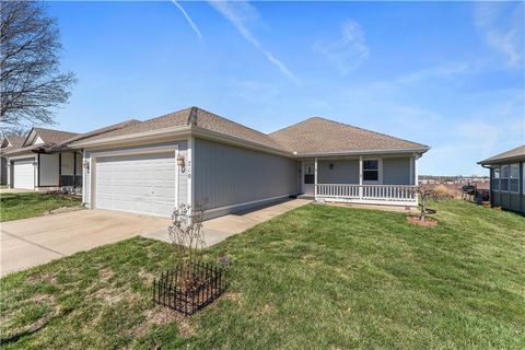 710 E Saturn Drive, Raymore, MO 64083 - MLS#: 2530711