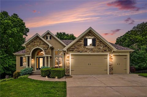 1407 NE 92nd Court, Kansas City, MO 64155 - #: 2614083