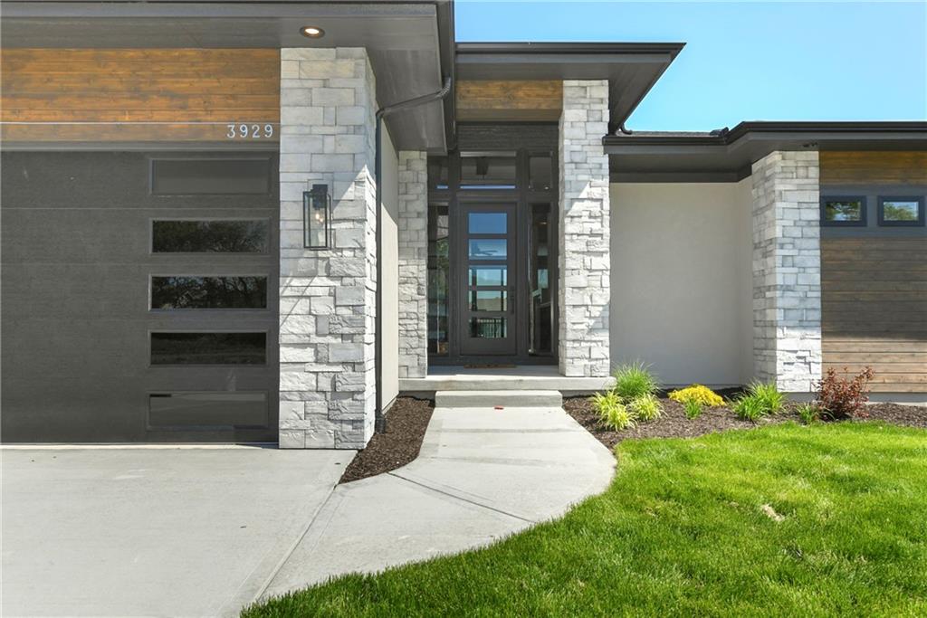 3929 SW Flintrock Drive
