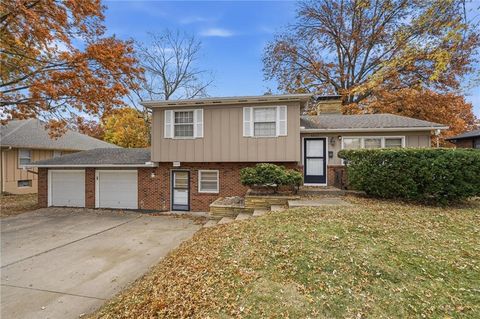 4411 Sterling Avenue Kansas City MO 64133