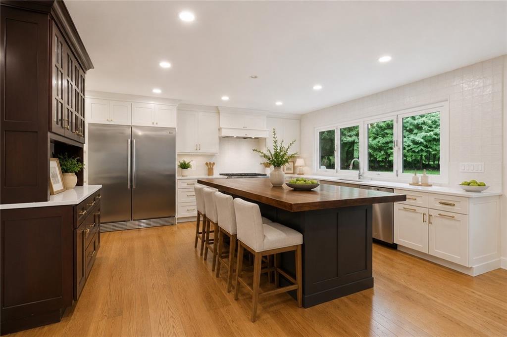 2832 W 91st Street