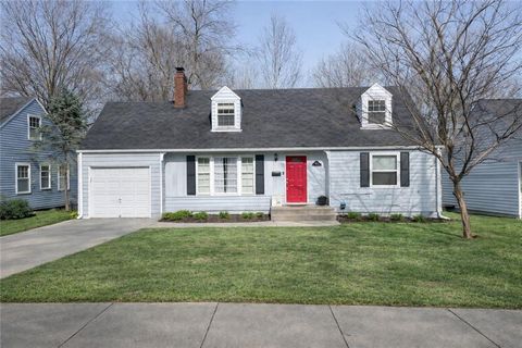 4514 W 72nd Street Prairie Village KS 66208