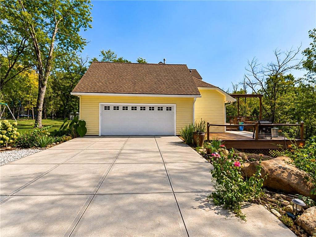 7955 NW Bridle Parc Lane