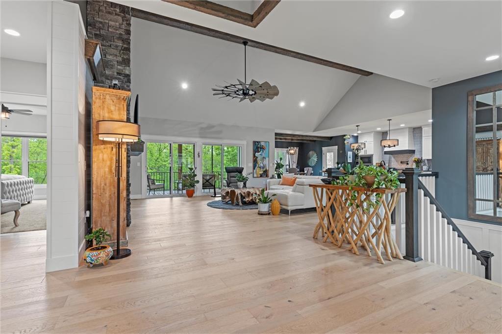 4 Black Hawk Drive