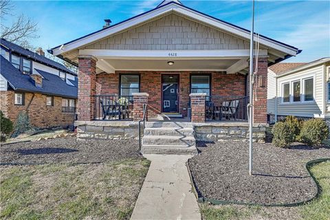 4428 Summit Street, Kansas City, MO 64111 - MLS#: 2596366