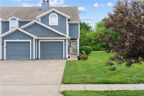 5573 NW Moonlight Meadow Drive Lee's Summit MO 64064