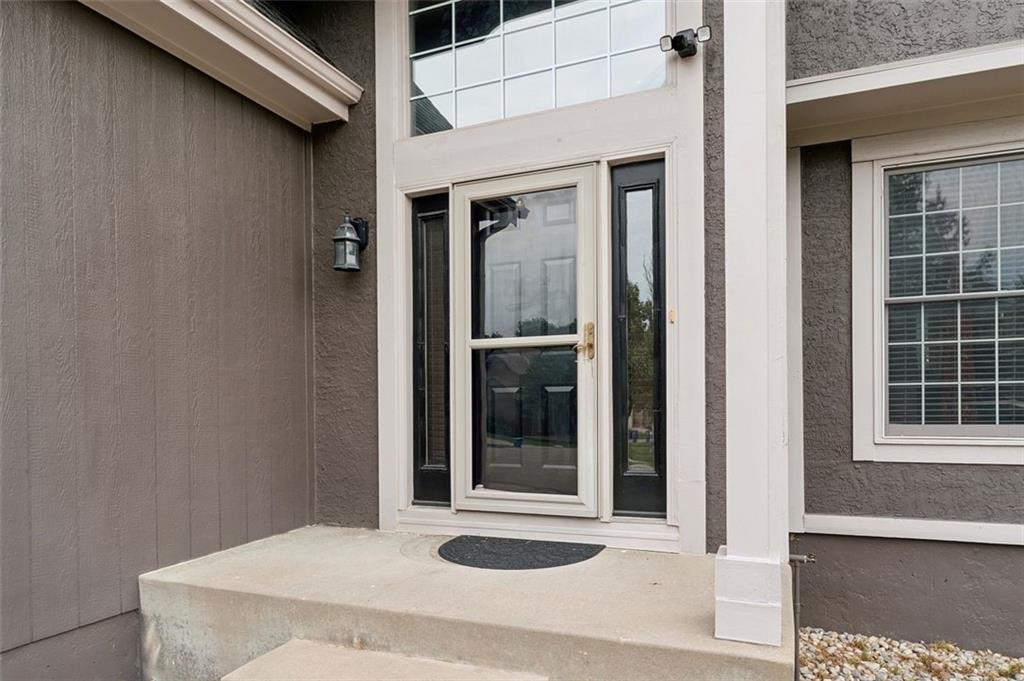 7233 Cottonwood Drive
