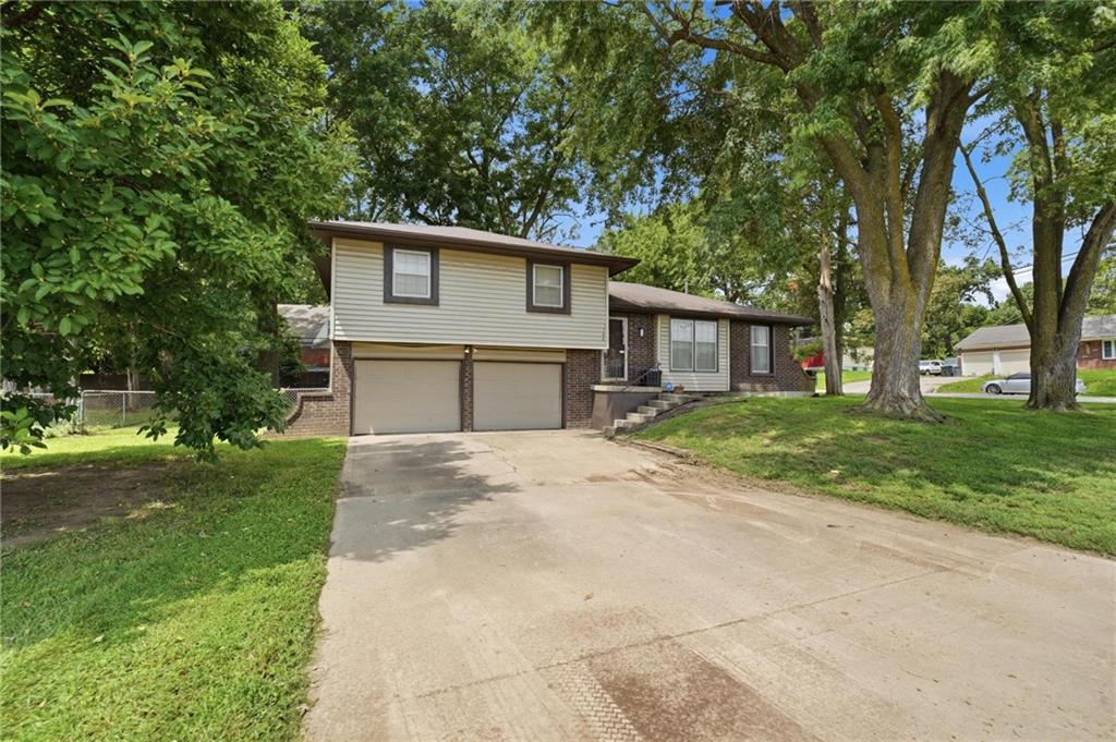 1766 N 64th Terrace