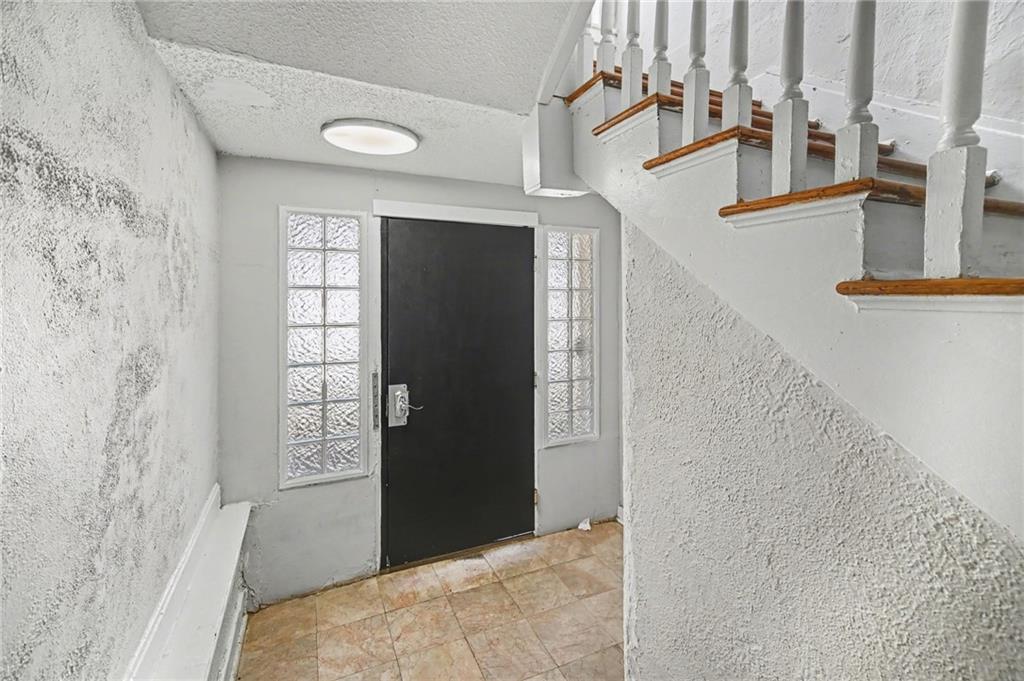 109 E 40th Street