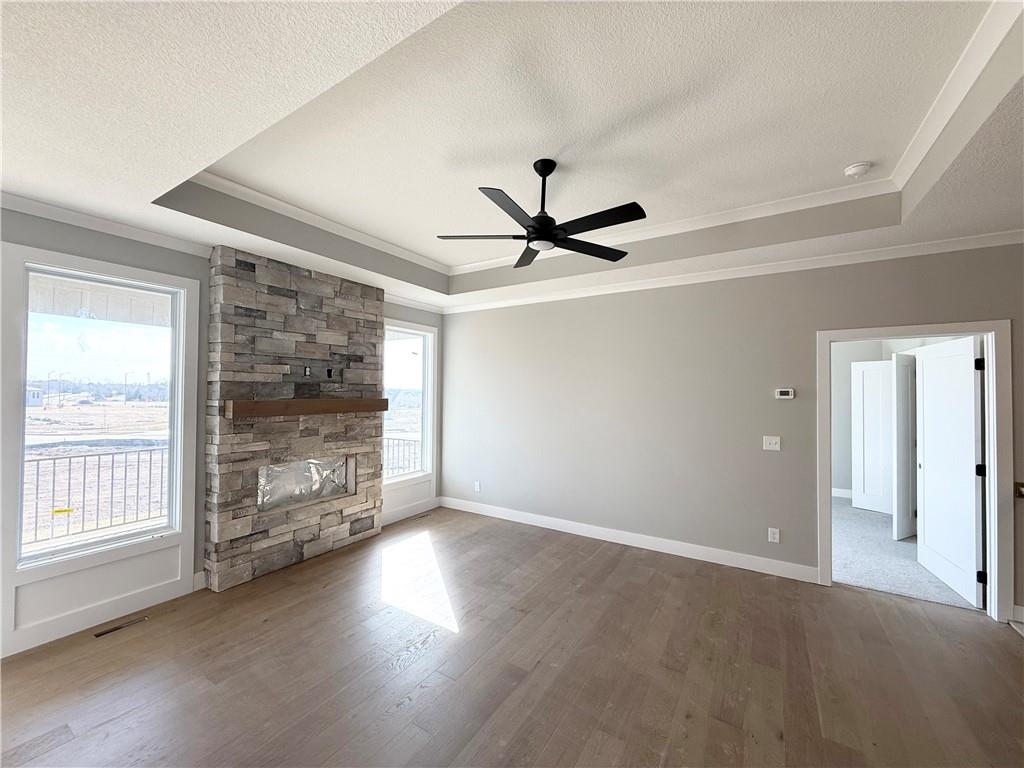 25037 W 94th Terrace