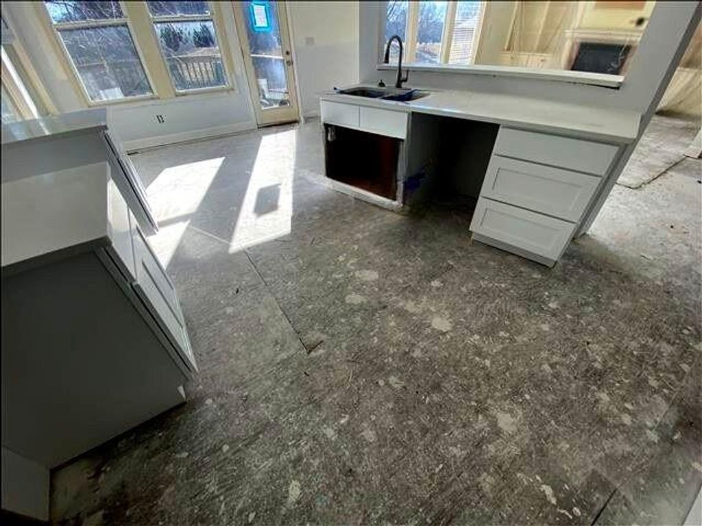 Photo of 1172 WHITE OAK Lane, Liberty, MO 64068 (MLS # 2593108)