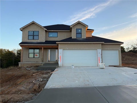 Photo of 4801 NE 86TH Terrace, Kansas City, MO 64156 (MLS # 2647829)
