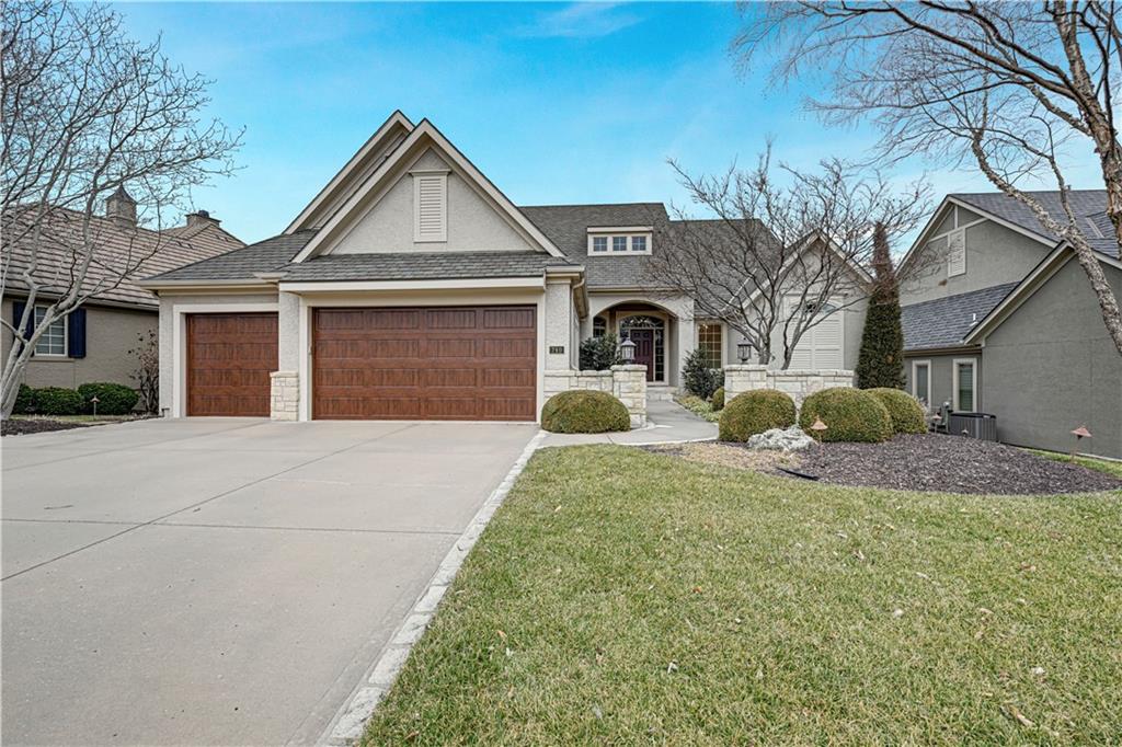 Photo 1 of 46 — 740 Suffolk Lane, Loch Lloyd, MO 64012