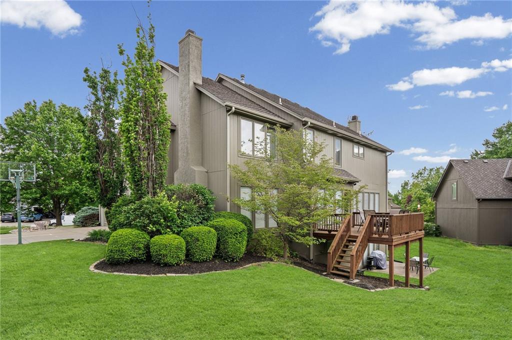 8011 Parkview Drive