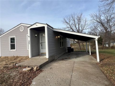 300 Vine Street Platte City MO 64079