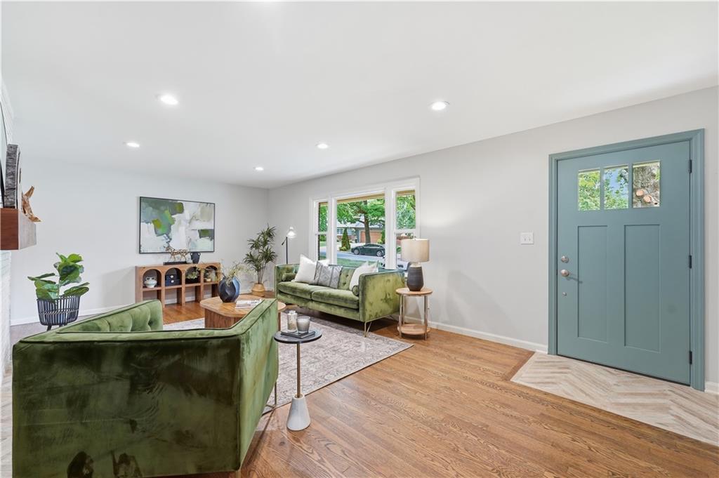 5501 W 70th Terrace