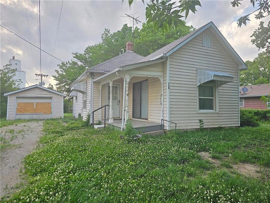 112 S KALLOCK ST, RICHMOND, KS 66080 - Image a25acfccb119c87d39b4cb2cad7aba1e/3218443897